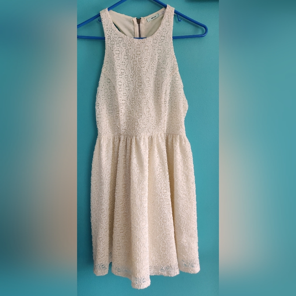 Beautiful Kimchi Blue Halter Style Off White Lace Dress Size S